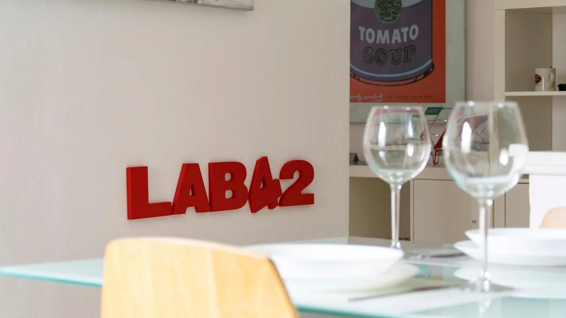 Lab42 City & San Matteo Apartment - 2 Bedrooms Pavia 0*,  Italia